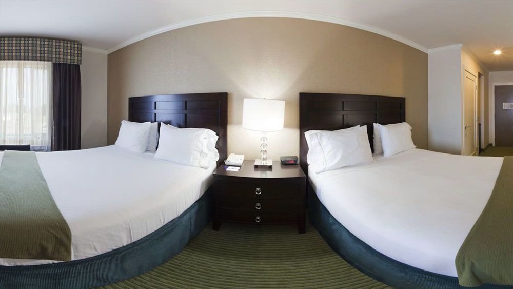 Holiday Inn Express Puyallup By Ihg Esterno foto